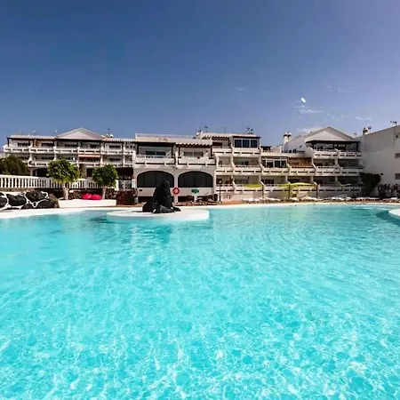 New Pools Wonderful Views Ac 코스타 테기세