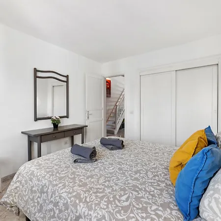 New Pools Wonderful Views Ac