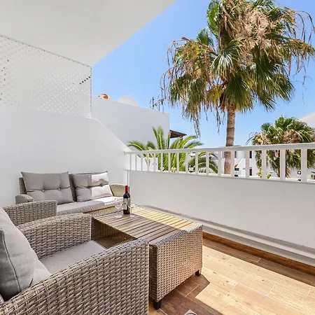 Apartman New Pools Wonderful Views Ac Costa Teguise
