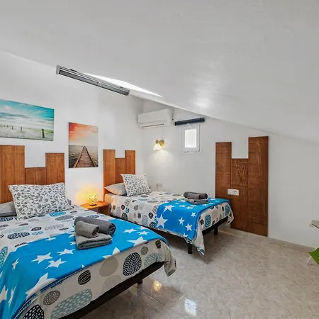New Pools Wonderful Views Ac Apartman